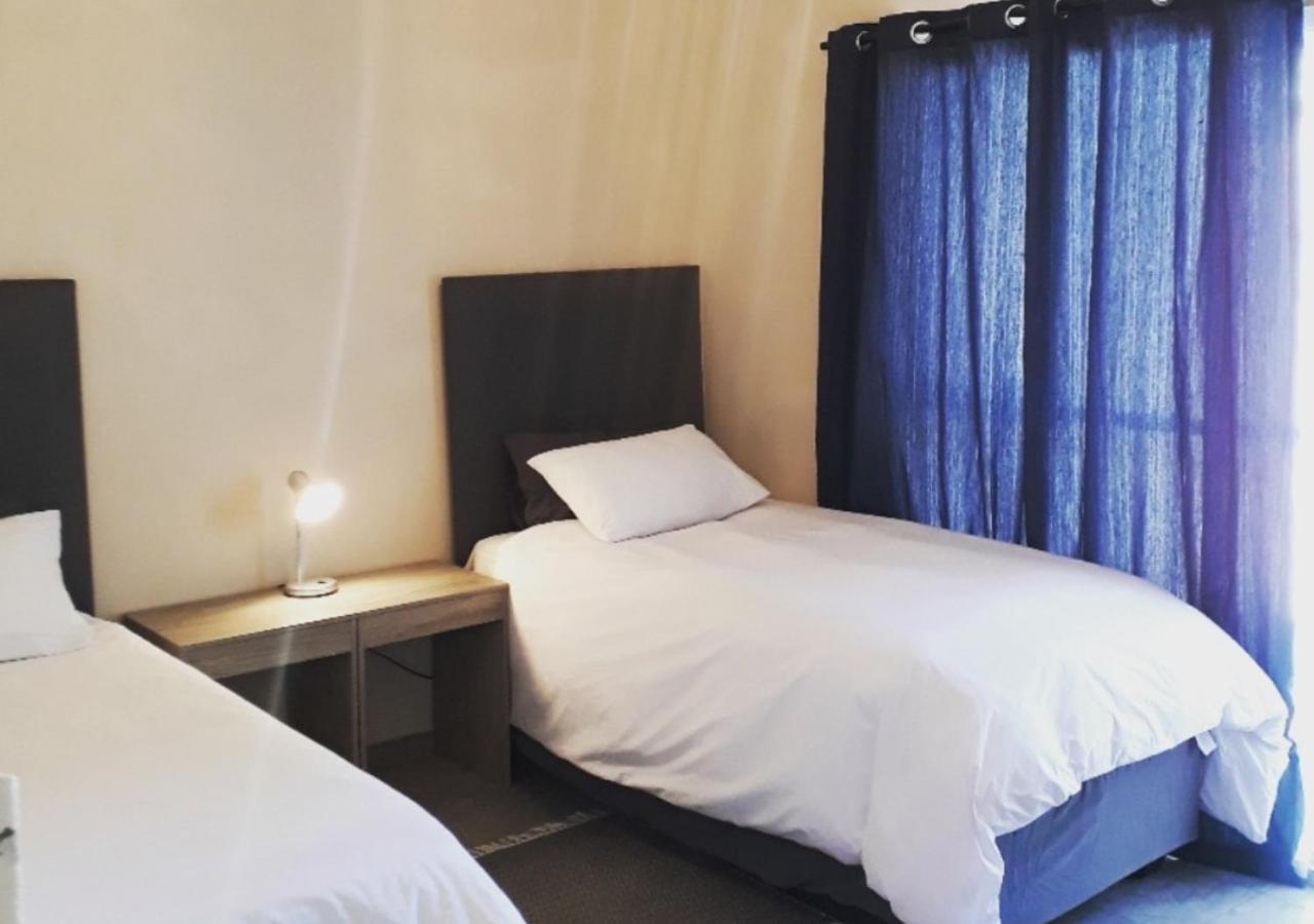 Bateleur Self Catering Cc Apartment วินด์ฮุก ภายนอก รูปภาพ